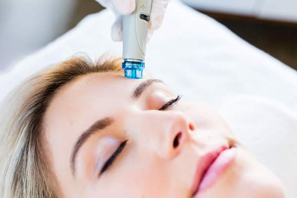 Hydrafacial signature